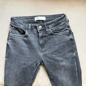 Zara The Skinny Jeans in Uptown Black